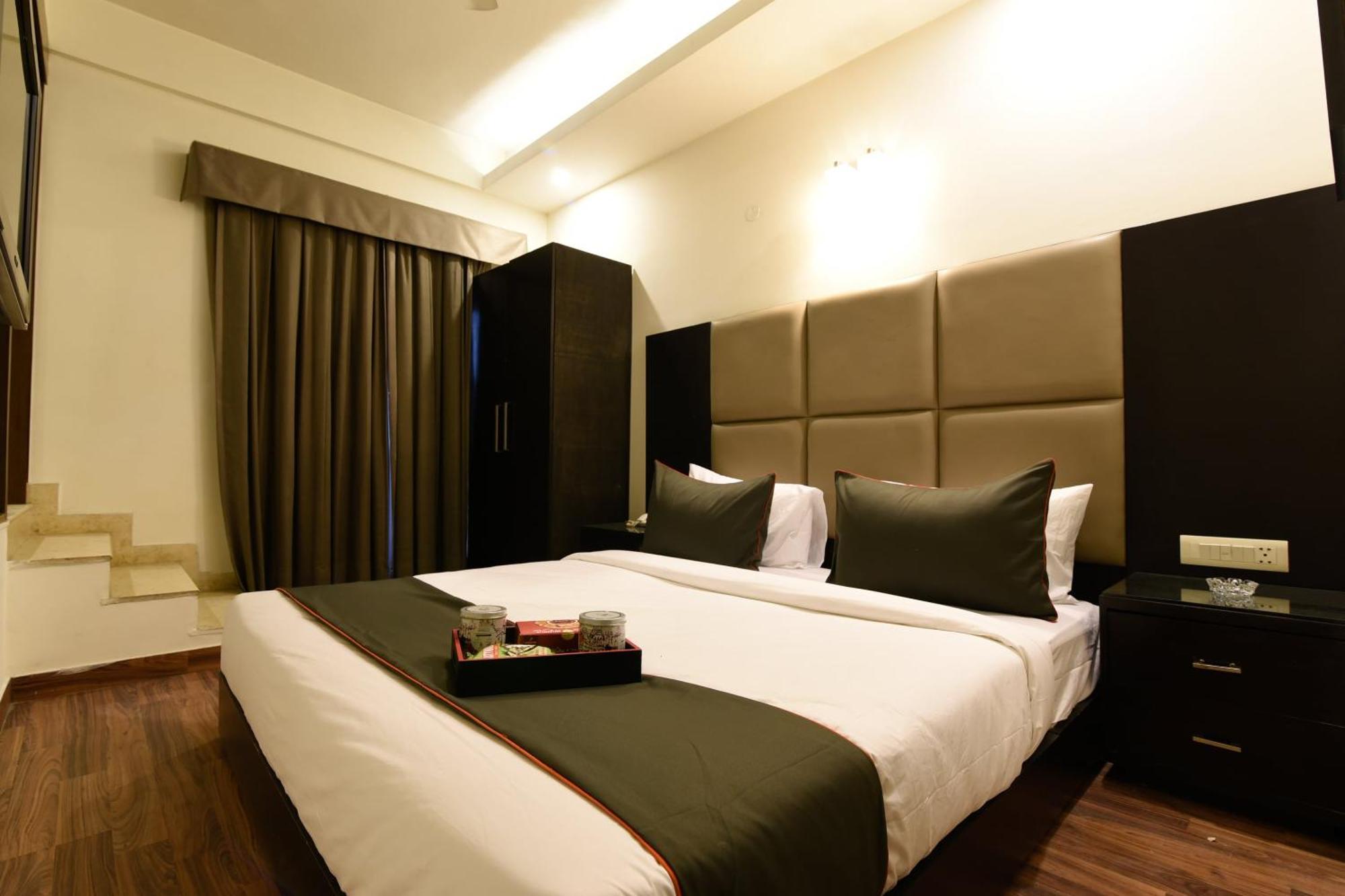 Hotel O Venkata Sai Sadan Mathrusree Nagar Kondapur  Exterior foto
