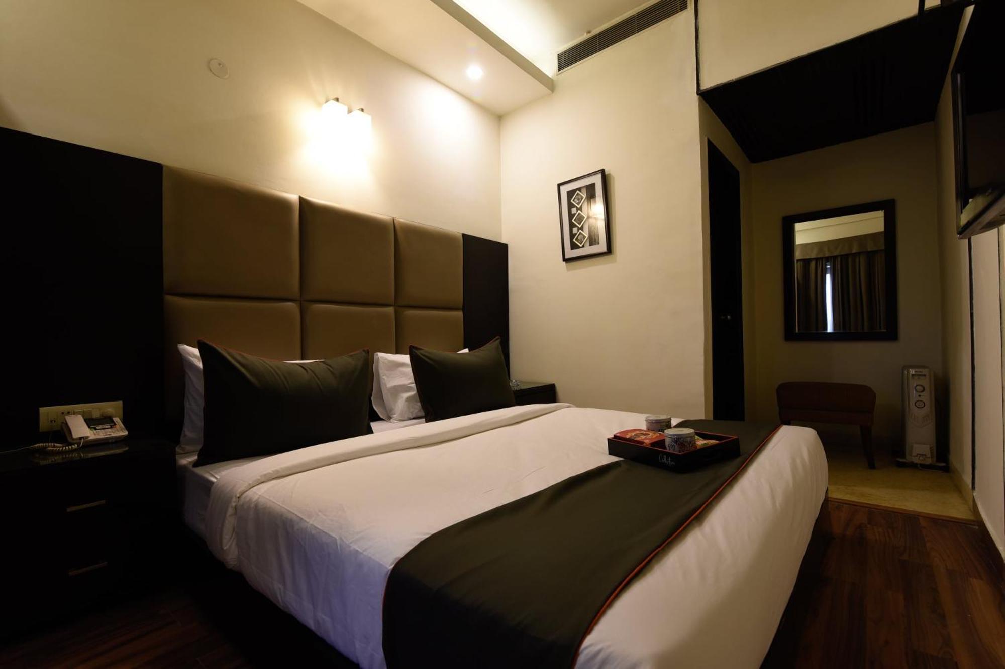 Hotel O Venkata Sai Sadan Mathrusree Nagar Kondapur  Exterior foto